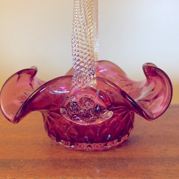 Heritage Cranberry Collection Decorative Dish w Handle - Picture 6 of 11